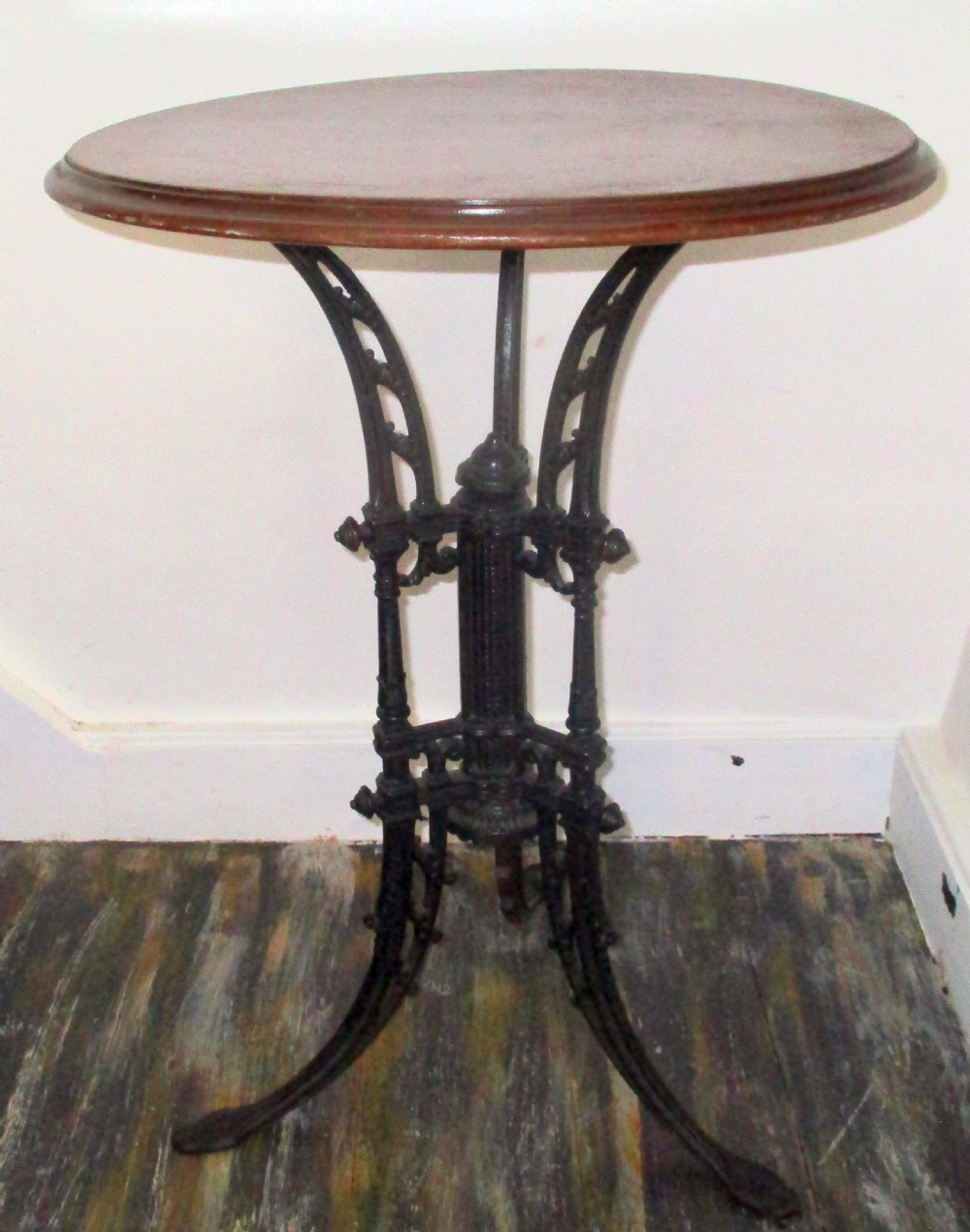 victorian cast iron mahogany pub patio table